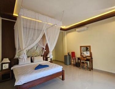 Deluxe Double Room with Garden View