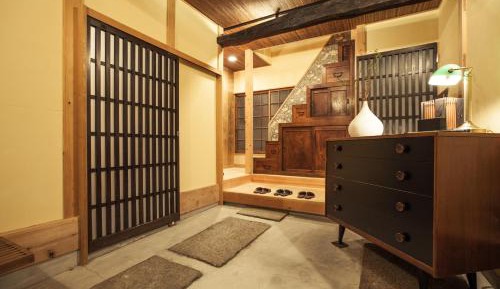 Japanese-Style Townhouse