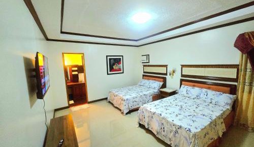 Deluxe Family Room