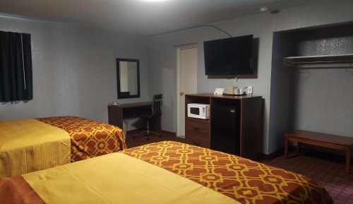 Queen Room with Two Queen Beds