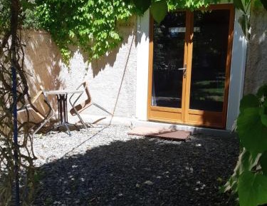 Studio with Garden View