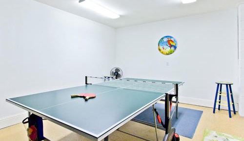 Four-Bedroom Holiday Home