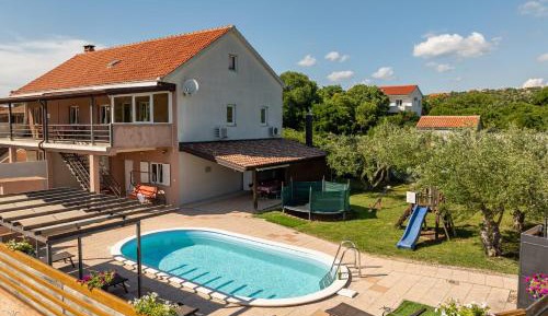 Standard Villa