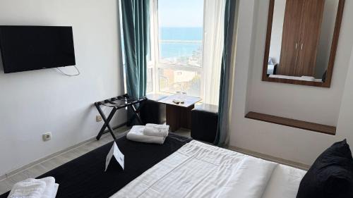 MUNTENIA 3* - Economy Double Room