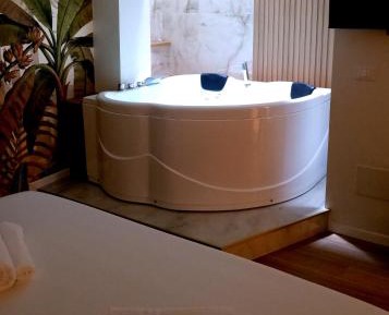 One-Bedroom Apartment with Spa Bath