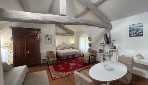 One-Bedroom Superior Apartment