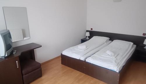 Double or Twin Room with Private Bathroom