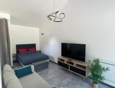 One-Bedroom House