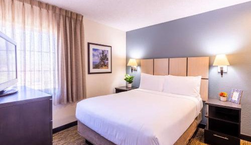 Studio with 2 Double Beds - Non-Smoking