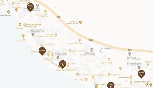 Private Entrance Three Bedroom Villa with Private Garden and Pool / Annex A