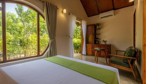 One-Bedroom Bungalow