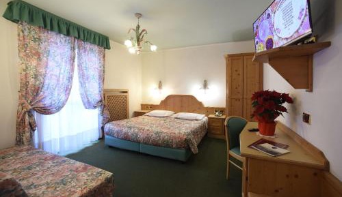 Double or Twin Room with Balcony