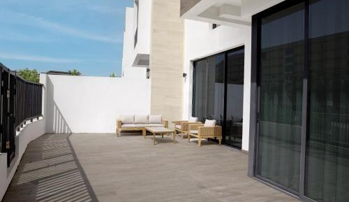 Three-Bedroom Holiday Home 