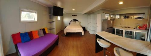 Twin Room with City View