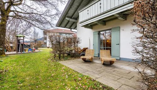 Superior One-Bedroom Apartment with Balcony