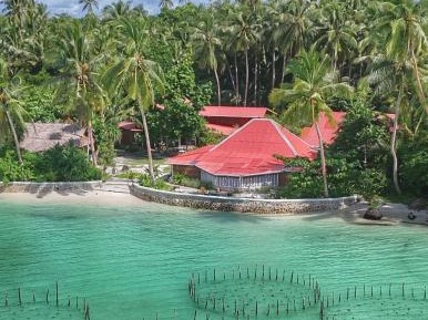 Villa - Beach Front
