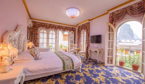 Deluxe Double Room with Bath