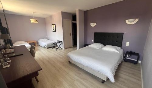 Classic Quadruple Room