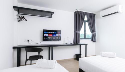 Deluxe Twin Room