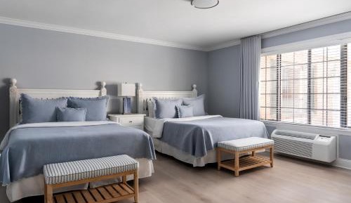 Queen Room with Two Queen Beds