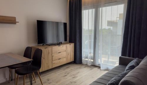 One-Bedroom Apartment with Balcony