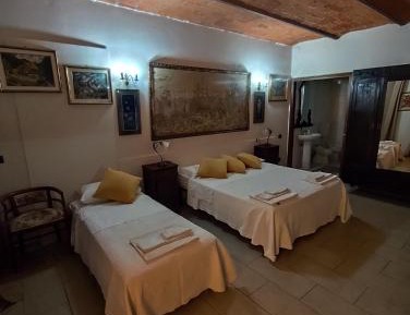 Triple Room