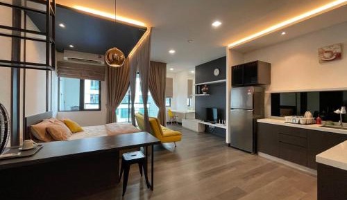 One-Bedroom Apartment