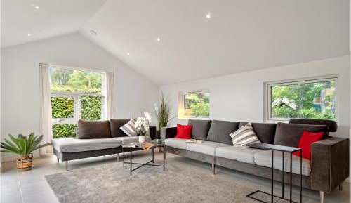 Four-Bedroom Holiday Home