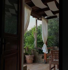 One-Bedroom Apartment with Sea View