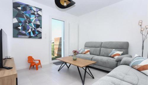 Three-Bedroom Vacation Home 