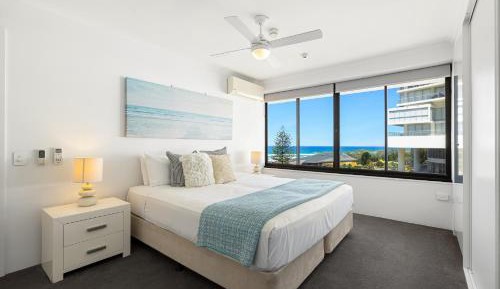 Two Bedroom Apartment with Ocean View - Floors 6-10