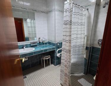 Twin Room - Disability Access