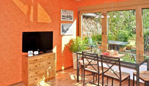 One-Bedroom Holiday Home