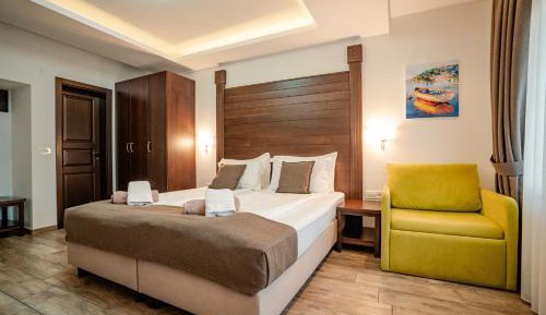 Double Room with Lake View