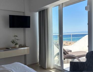 Suite with Sea View