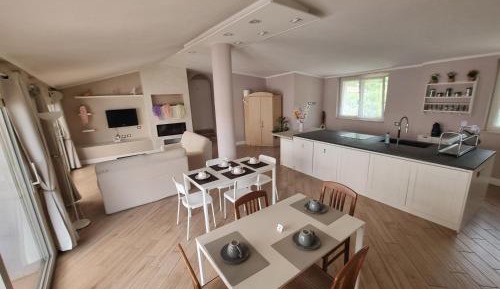 Quadruple Room with Terrace