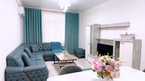 One-Bedroom Apartment with Balcony and Mountain View  