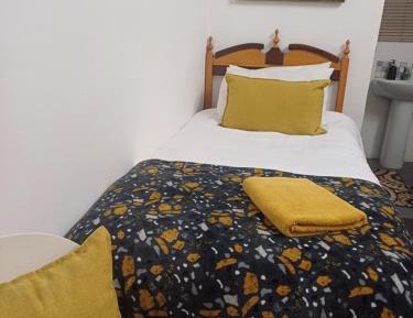 Budget Single Room