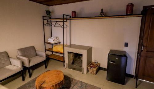 Deluxe King Suite