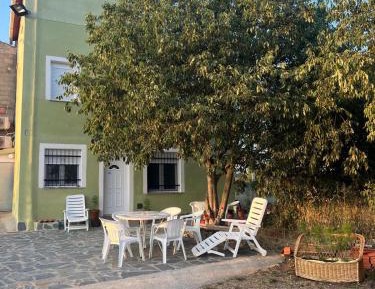Studio with Terrace