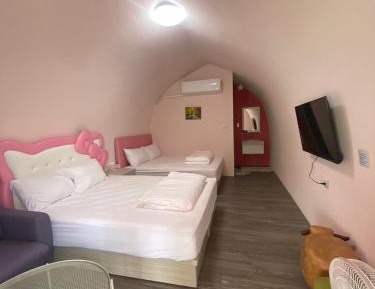 Deluxe Quadruple Room