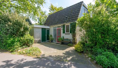 Two-Bedroom Holiday Home