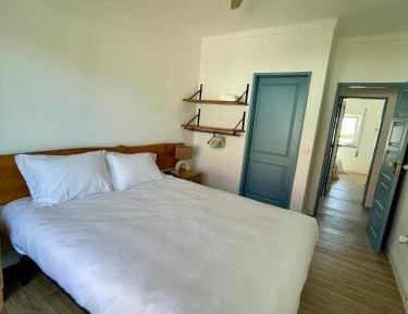 Double Room with Balcony and Sea View