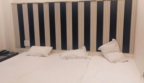 Double Room with Balcony (3 Adults)