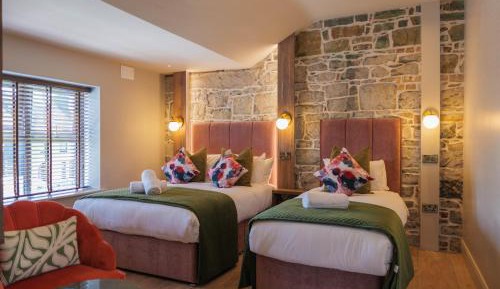 Executive Triple Room