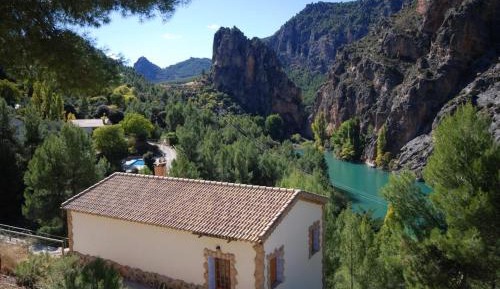 Three-Bedroom Villa with Spa Bath