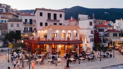 Double Room with Balcony and Sea View