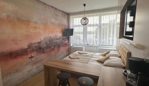 Apartment with Lake View