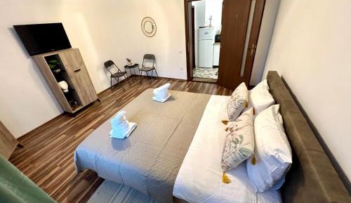 Two-Bedroom Deluxe Apartment