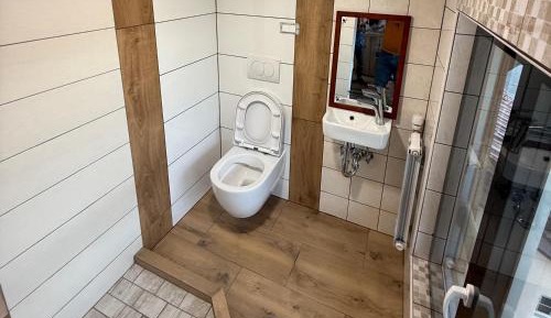 One Bedroom Apartment